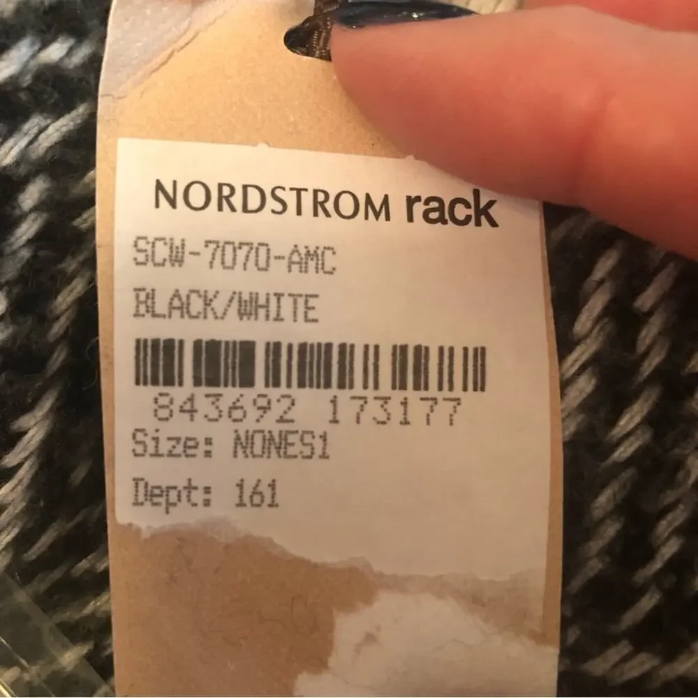 Amicale Wool Cashmere Blend Herringbone Scarf NWT